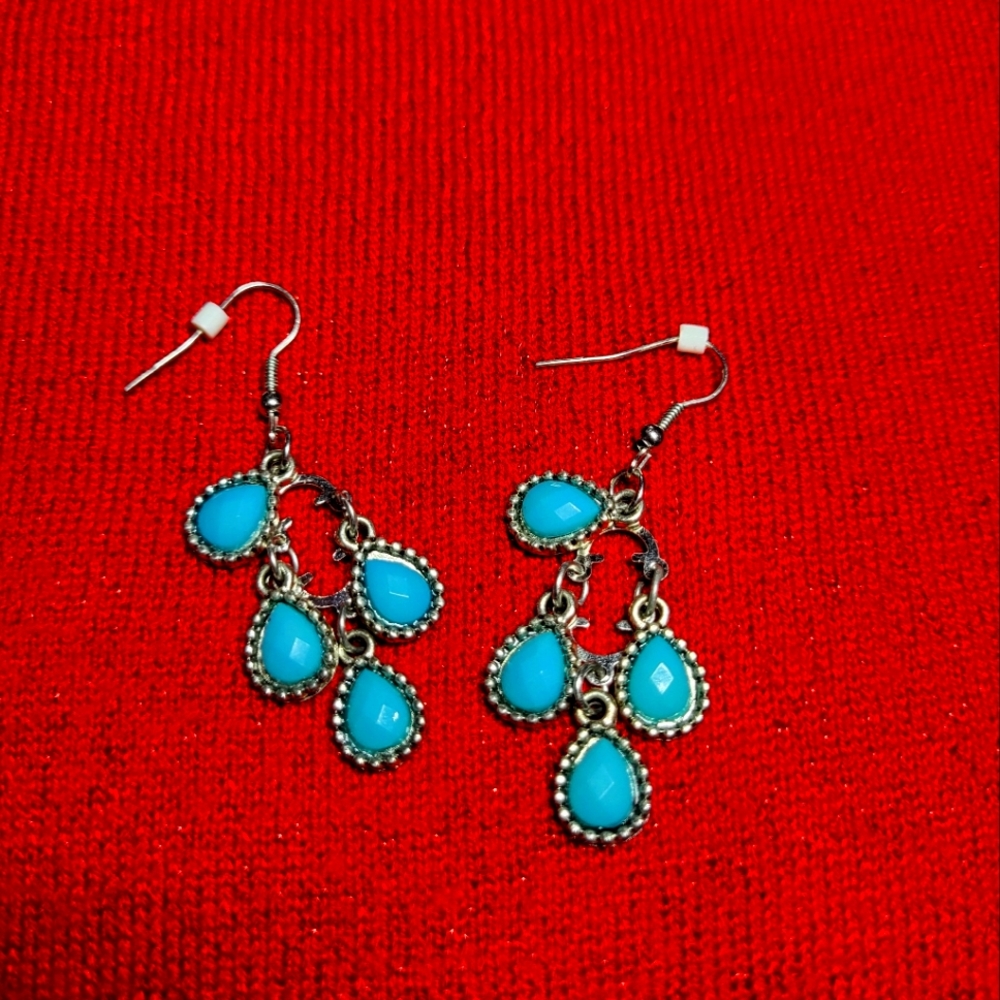 Dangling earrings